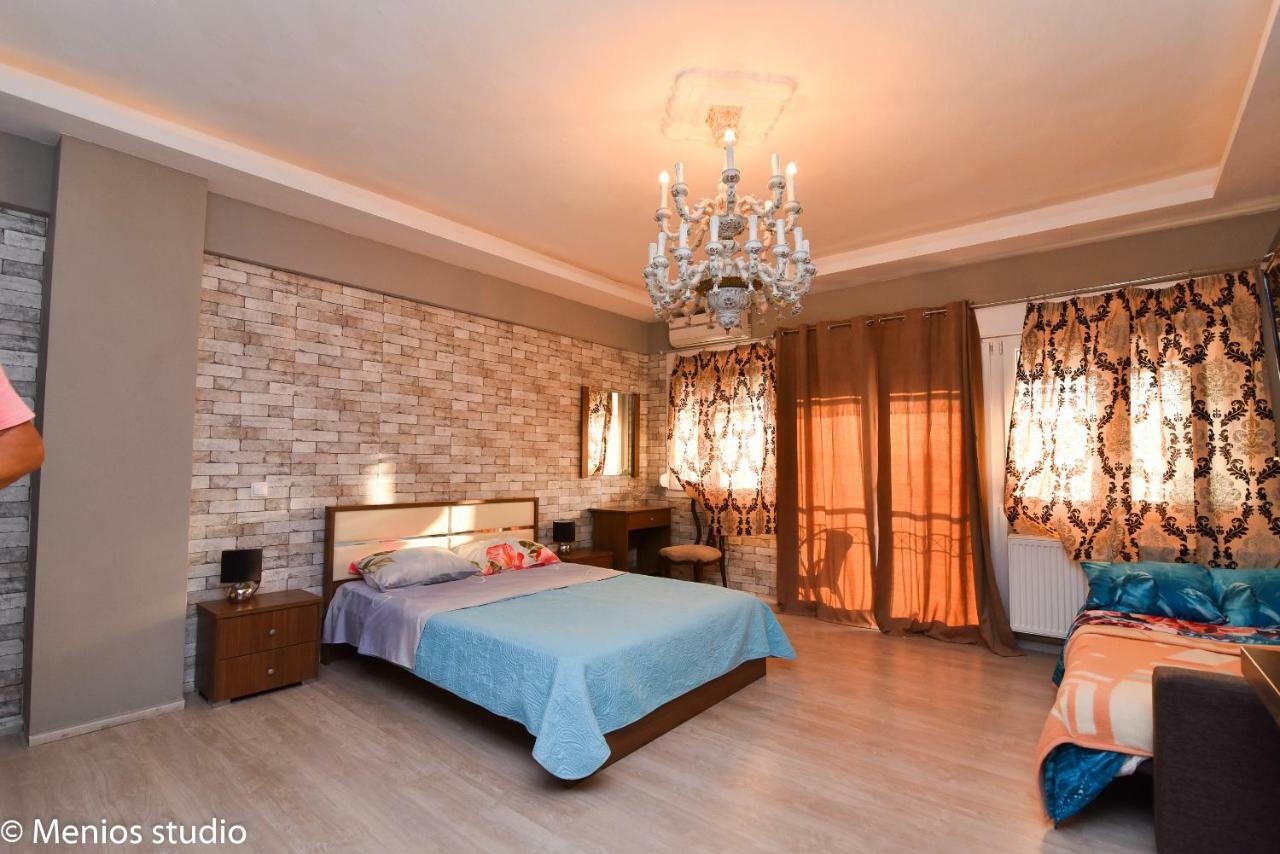 Menios Apartments And Studios Nea Kallikrateia Экстерьер фото