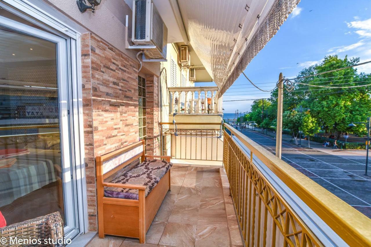 Menios Apartments And Studios Nea Kallikrateia Экстерьер фото