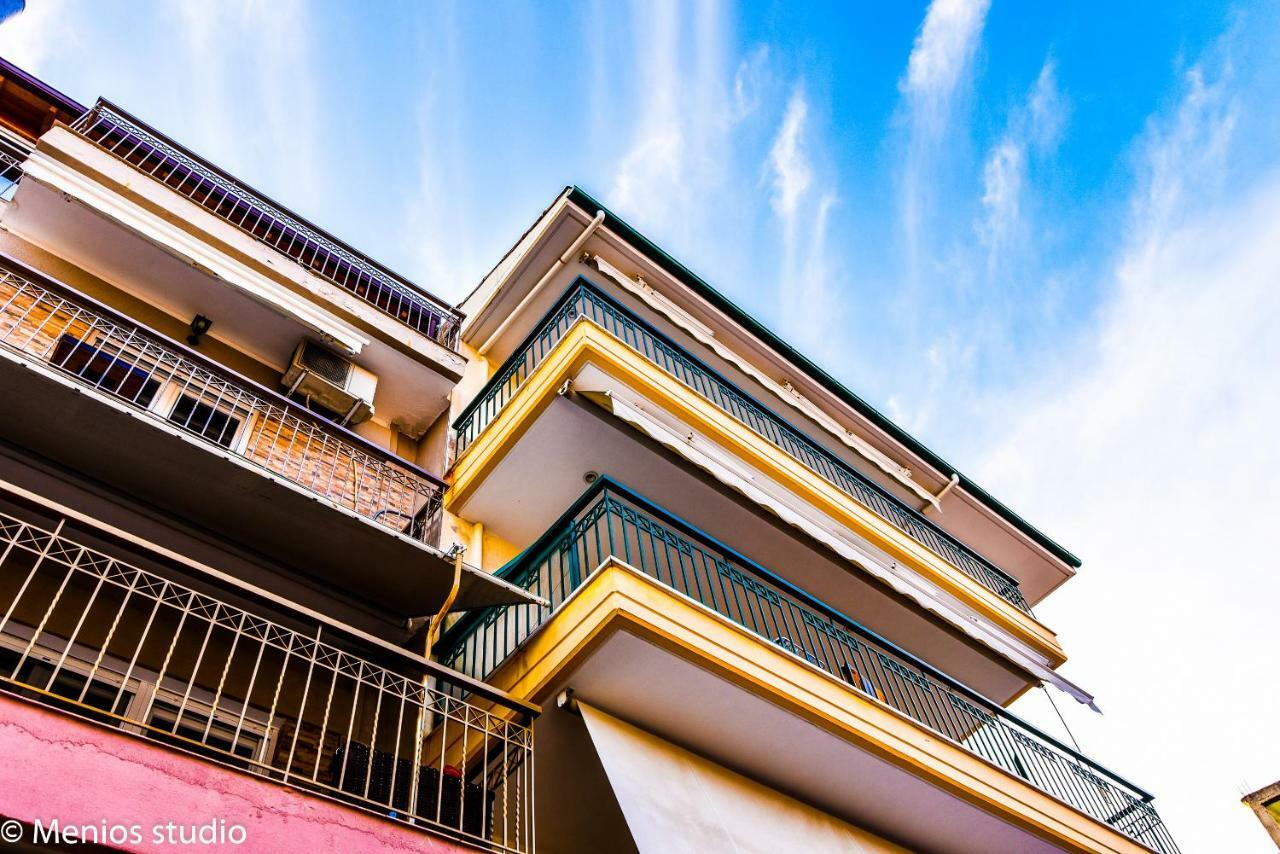 Menios Apartments And Studios Nea Kallikrateia Экстерьер фото